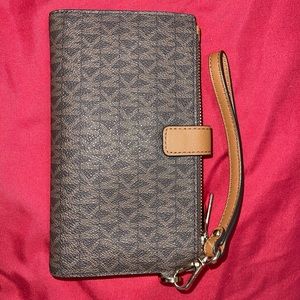 Brown Michael Kors Wallet